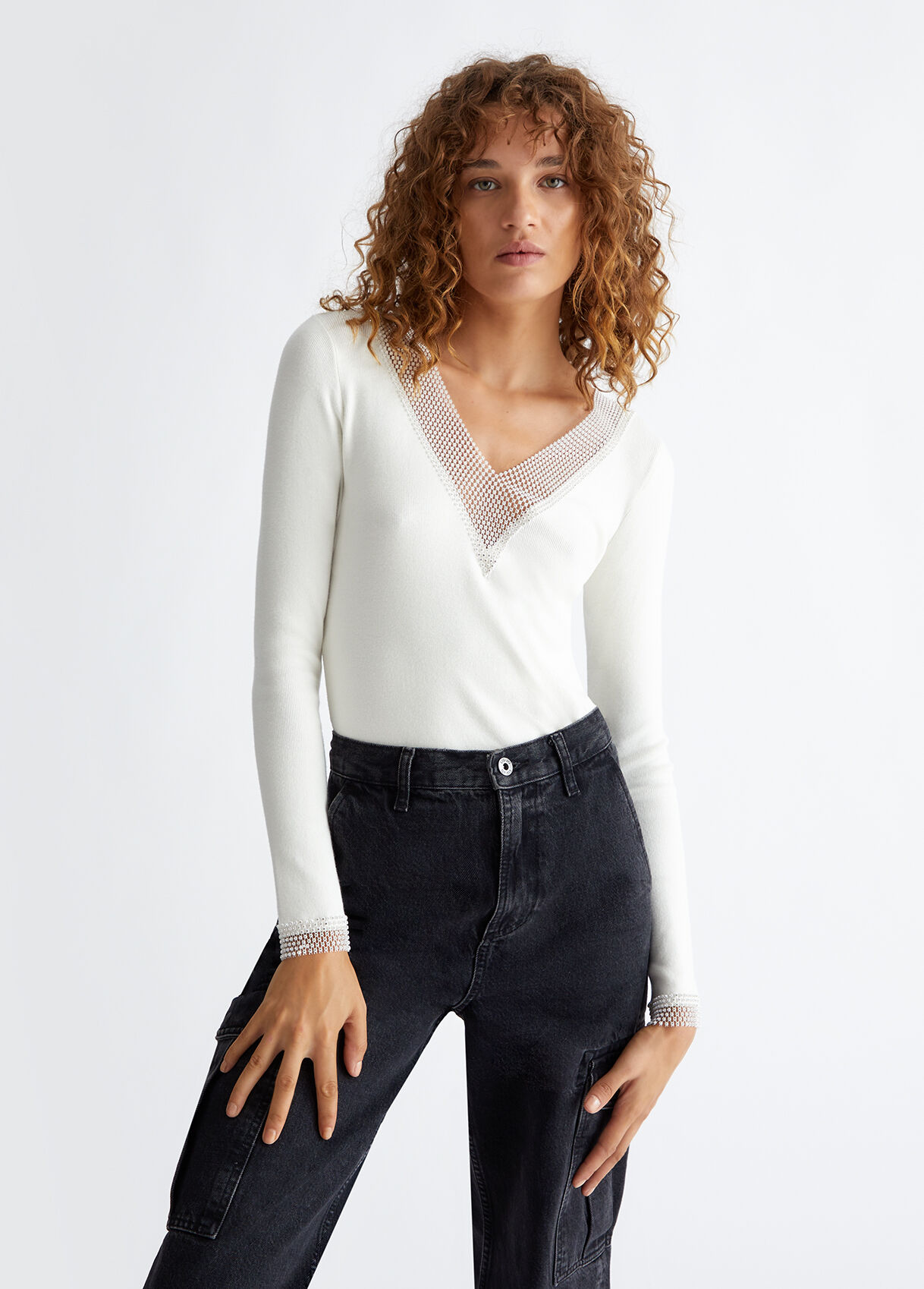 Eco-friendly jumper with rhinestones