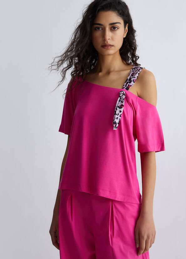 T-shirt con fiocco