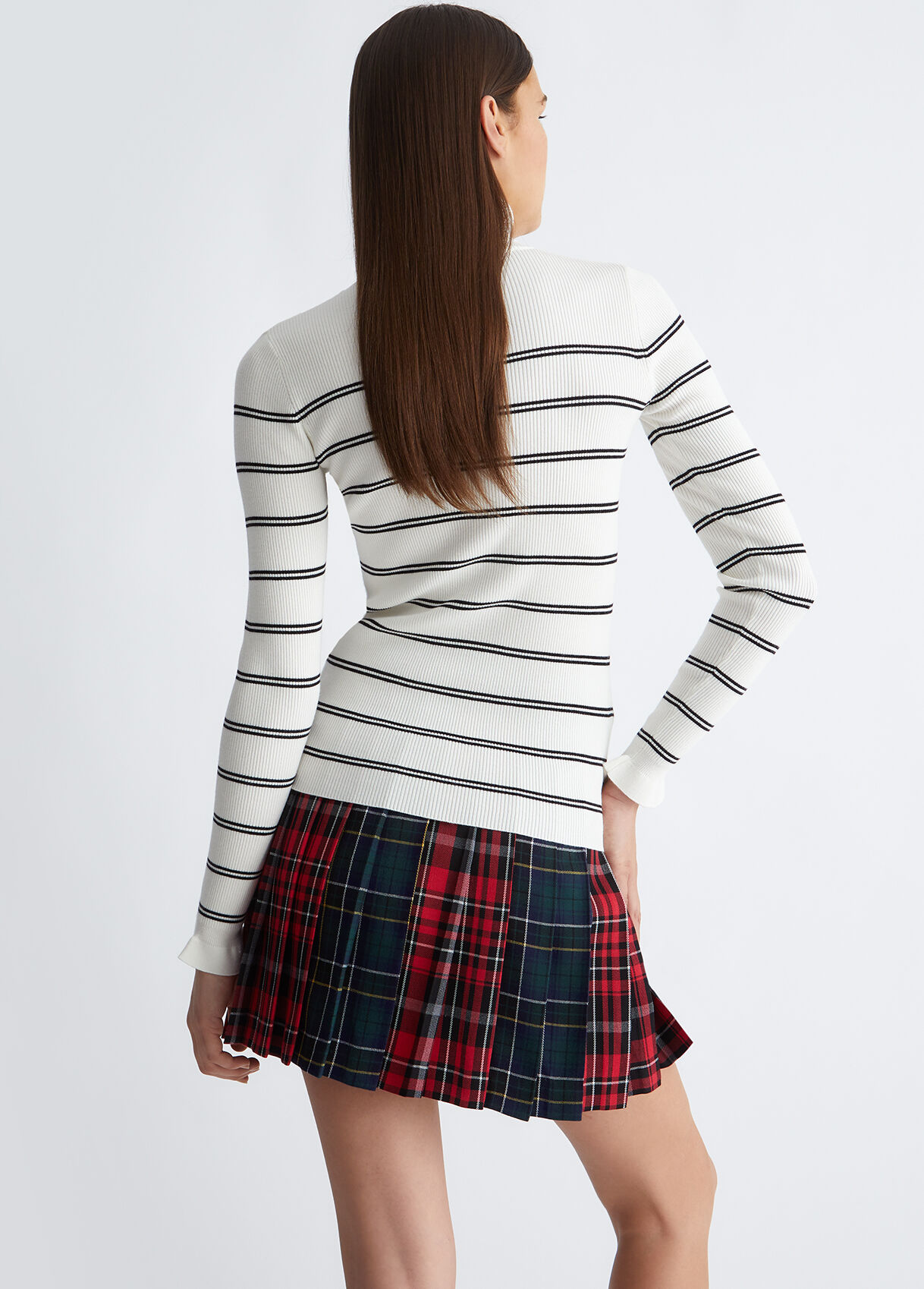 Eco-friendly striped turtleneck