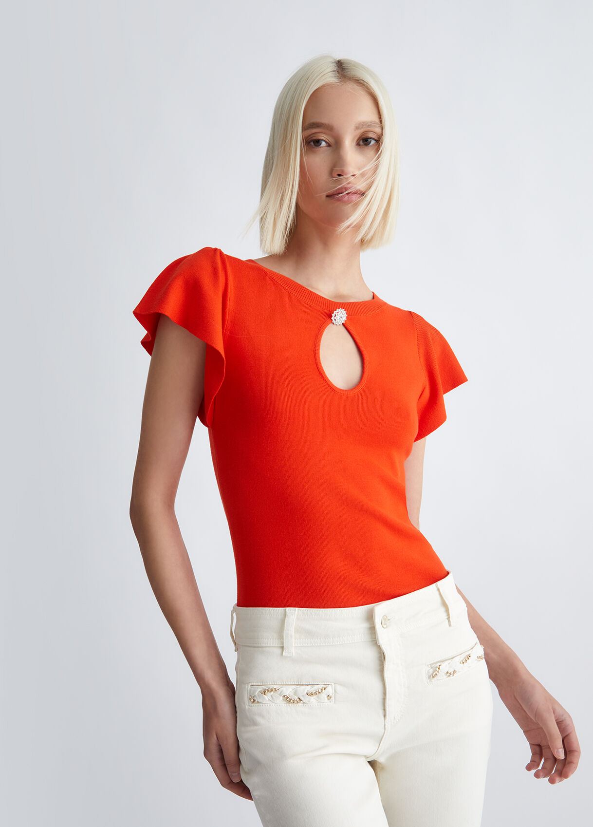 Eco-friendly top with flounces