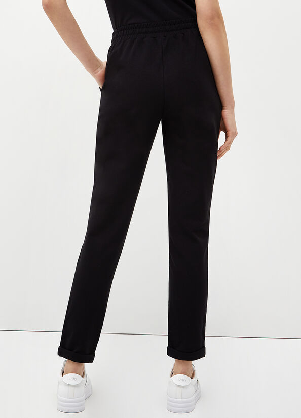 Pantaloni jogging ecosostenibili