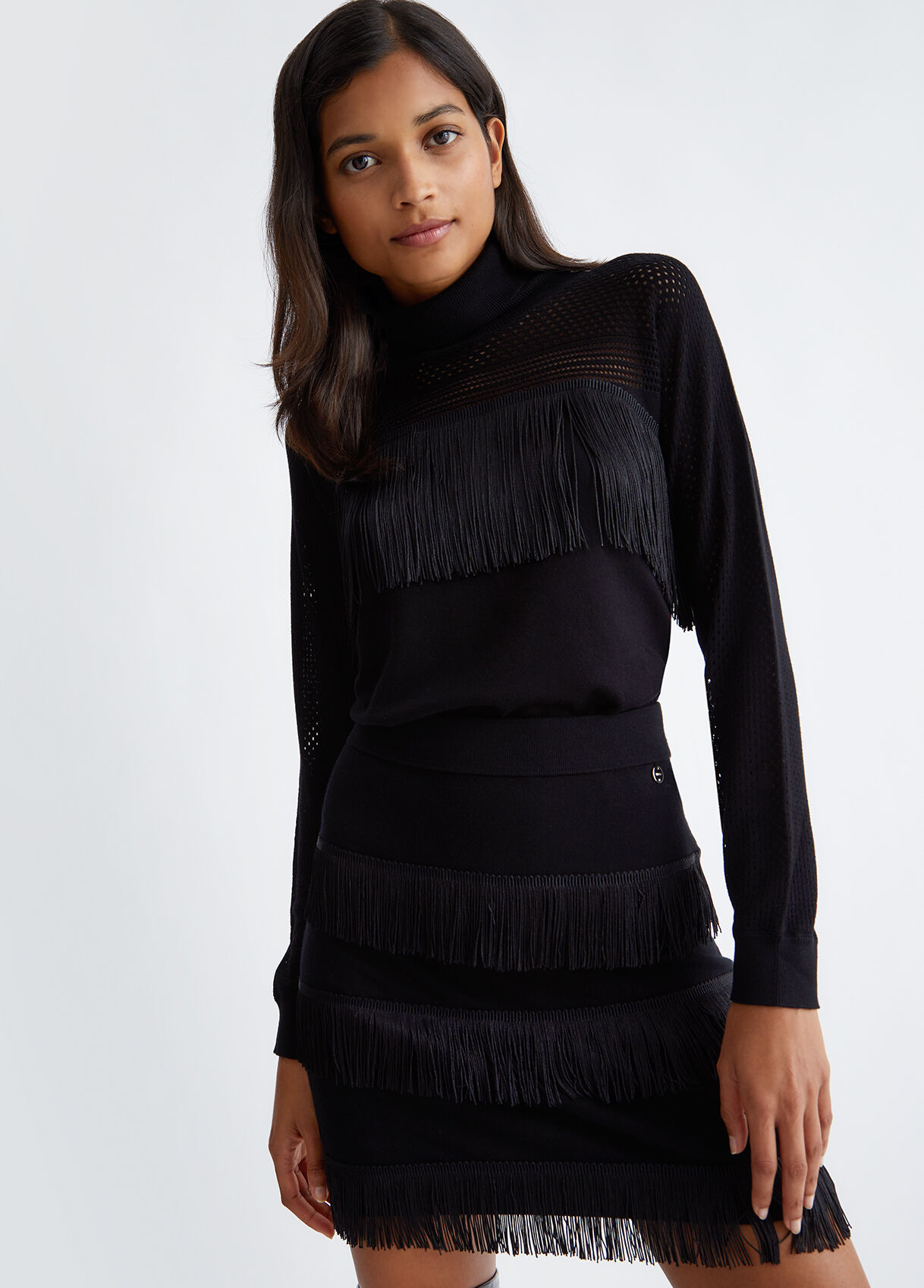 Turtleneck with fringes