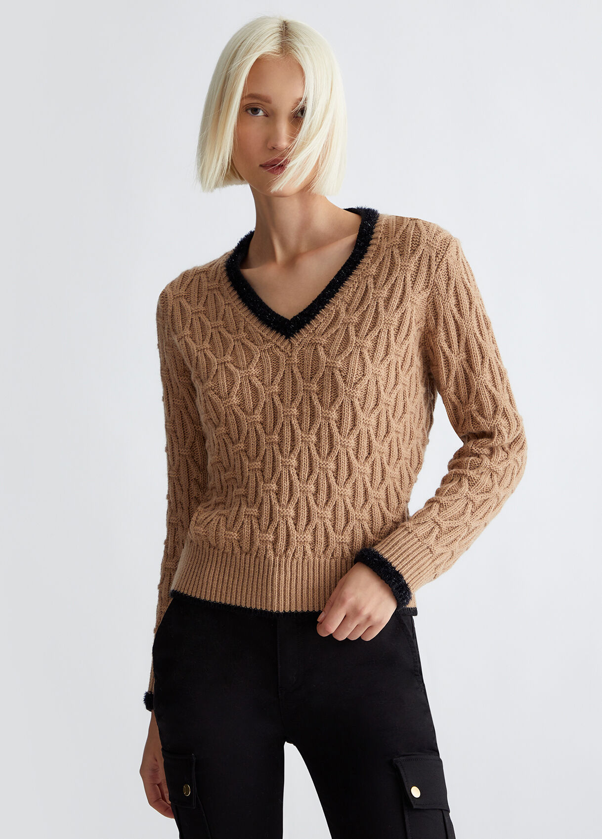Wool blend pullover
