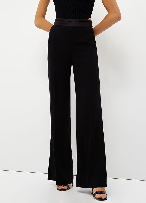 Pantaloni a palazzo