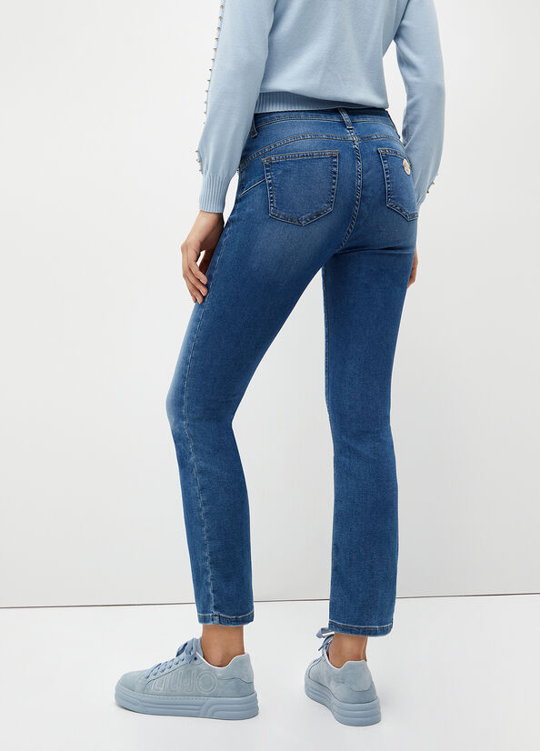 Jeans con borchie