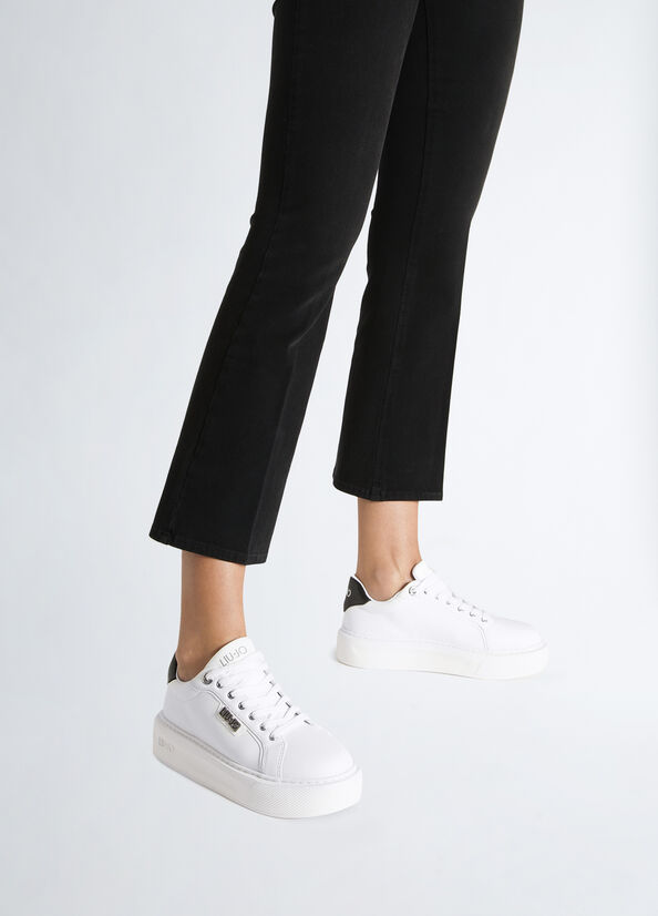 Sneakers bianche in pelle