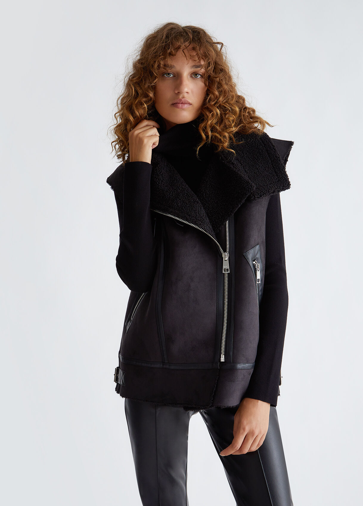 Black faux shearling gilet