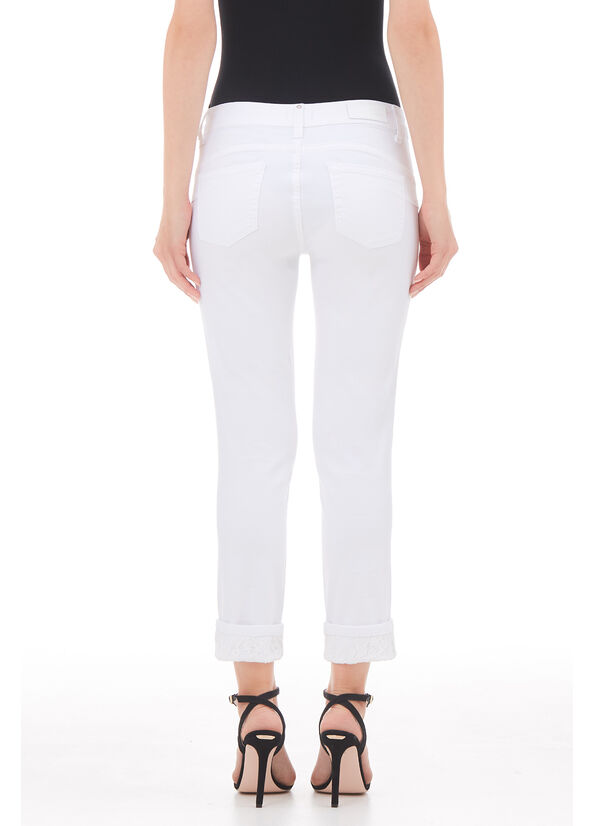 Pantalone skinny con pizzo