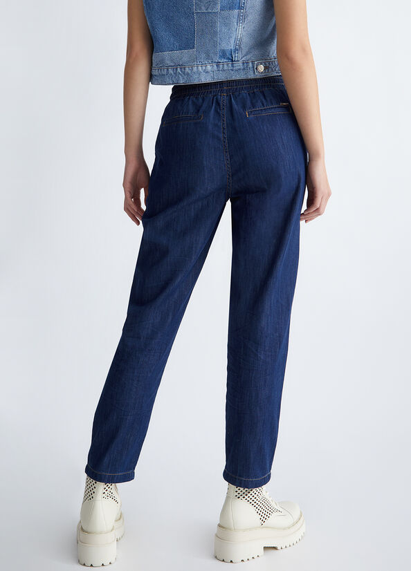 Pantaloni jogging ecosostenibili in denim