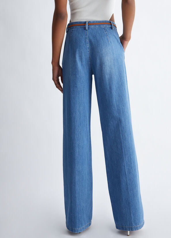 Jeans flare in denim