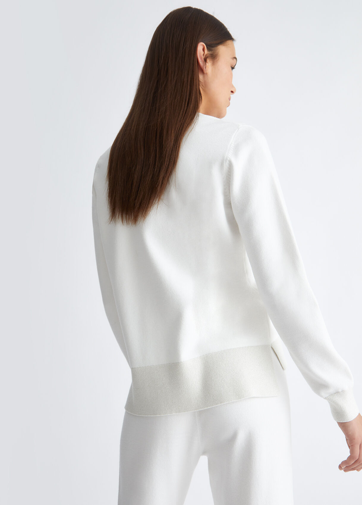 Jumper with logo