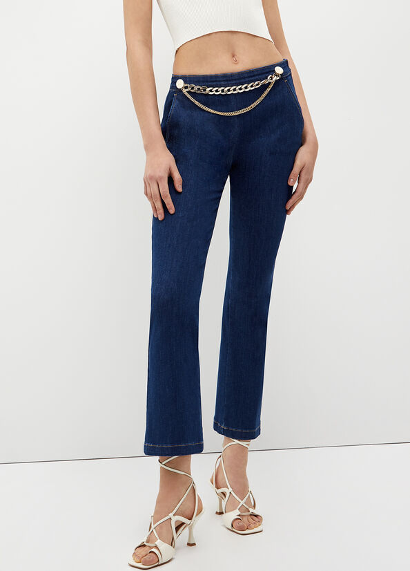 Jeans cropped con accessorio gioiello