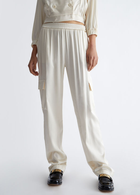 Pantaloni cargo fluidi