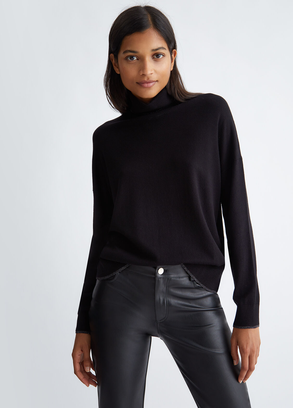 Eco-friendly turtleneck