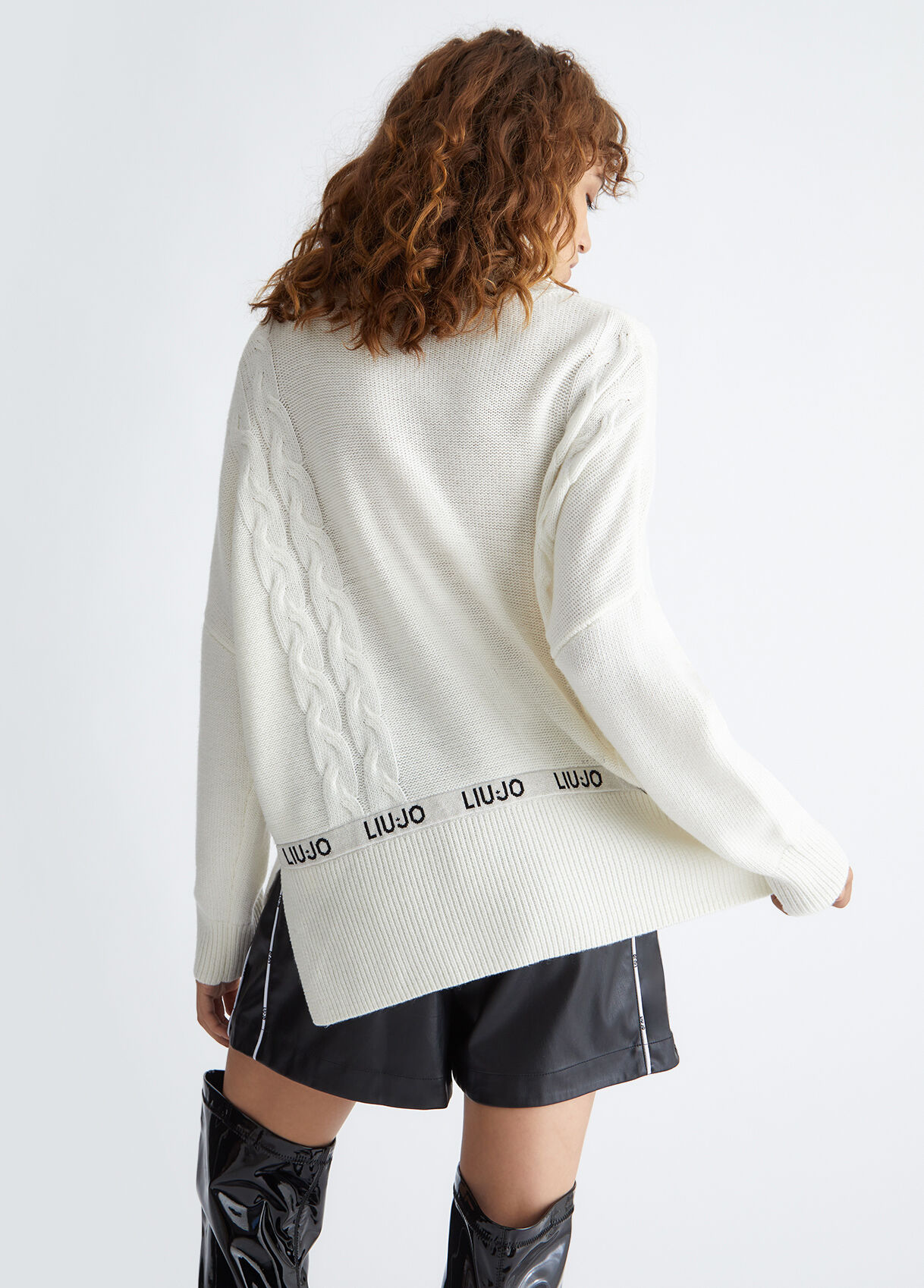Turtleneck with logo