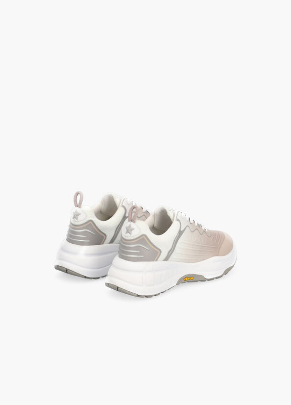 Sneakers ecosostenibile powered by Vibram