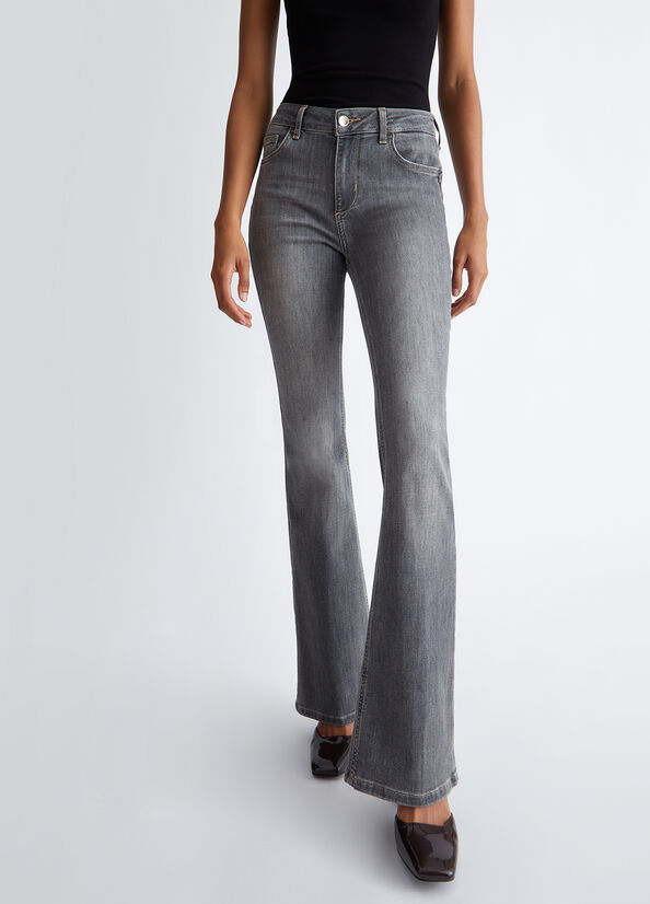 Jeans flare bottom up