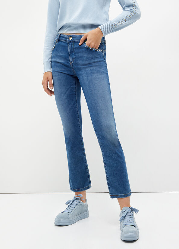 Jeans con borchie