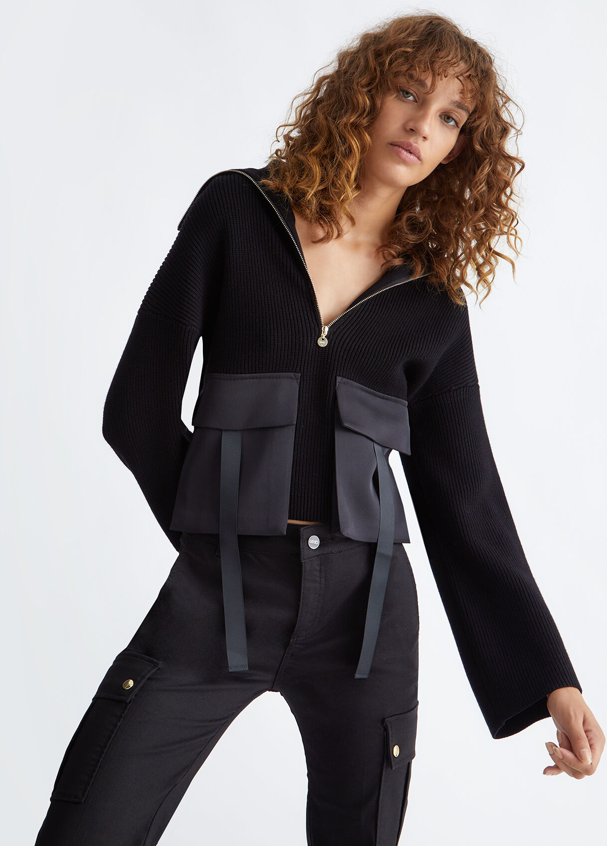 Eco-friendly sweater with zip