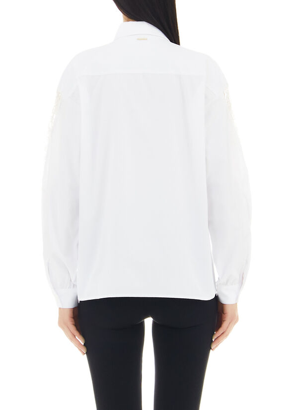Camicia a righe con pizzo