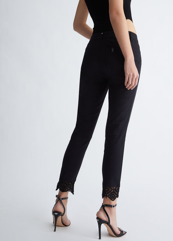 Pantaloni Bottom Up con pizzo