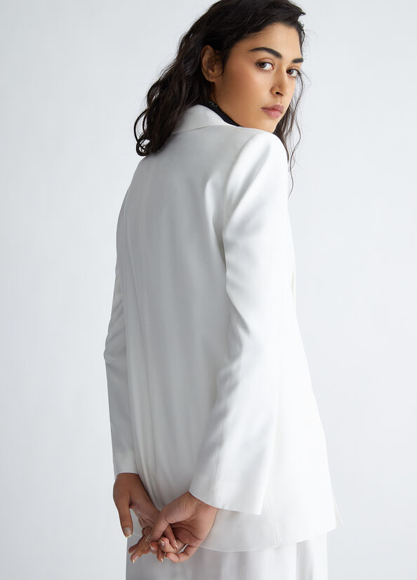 Blazer con spacchetti laterali