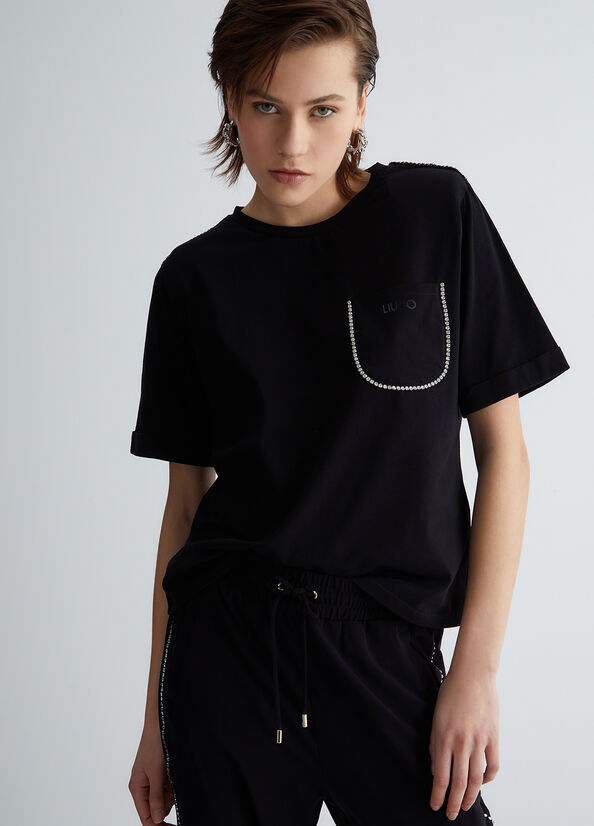 T-shirt con taschino e strass