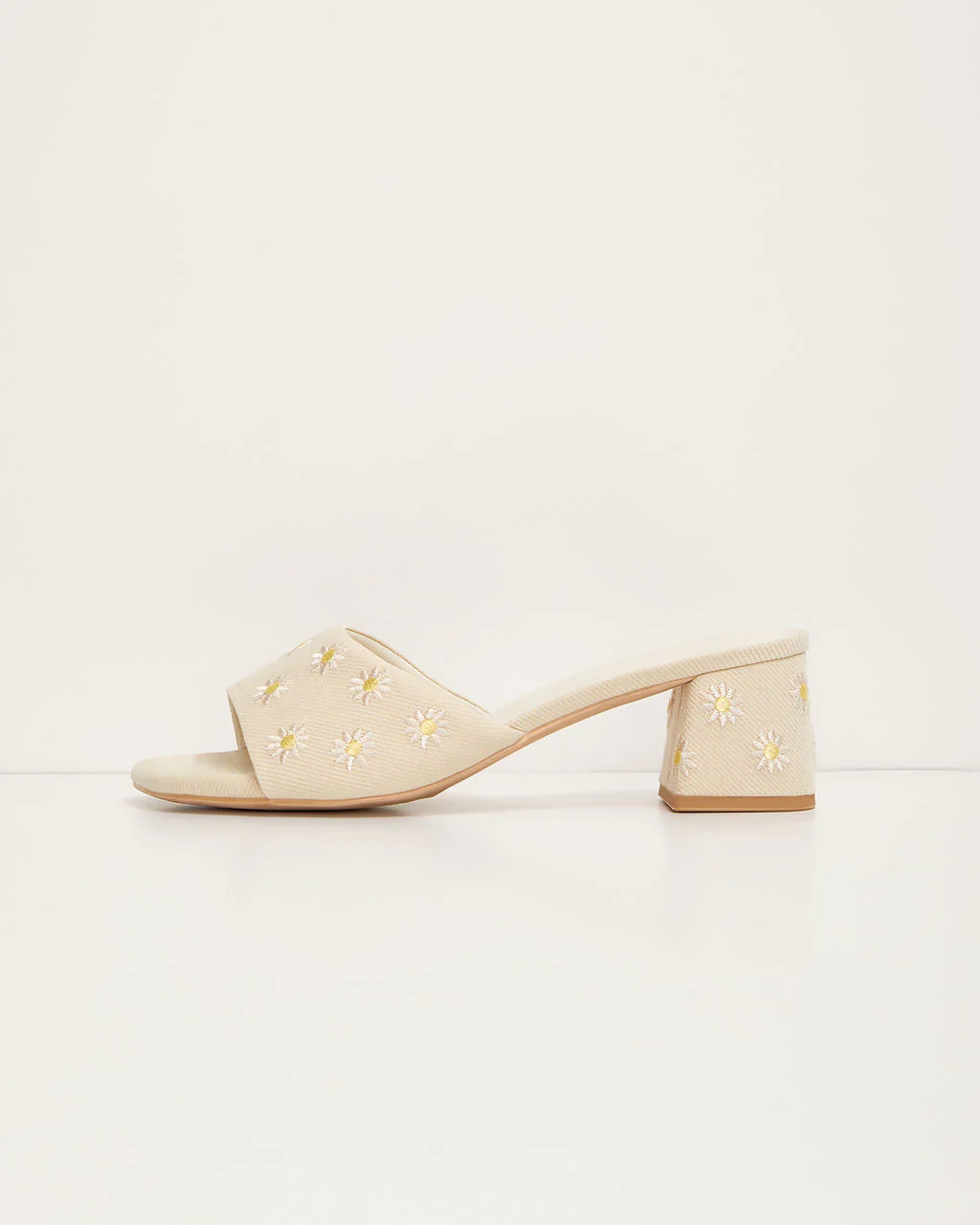 WFMD Olive Embroidered Open Toe Sandal