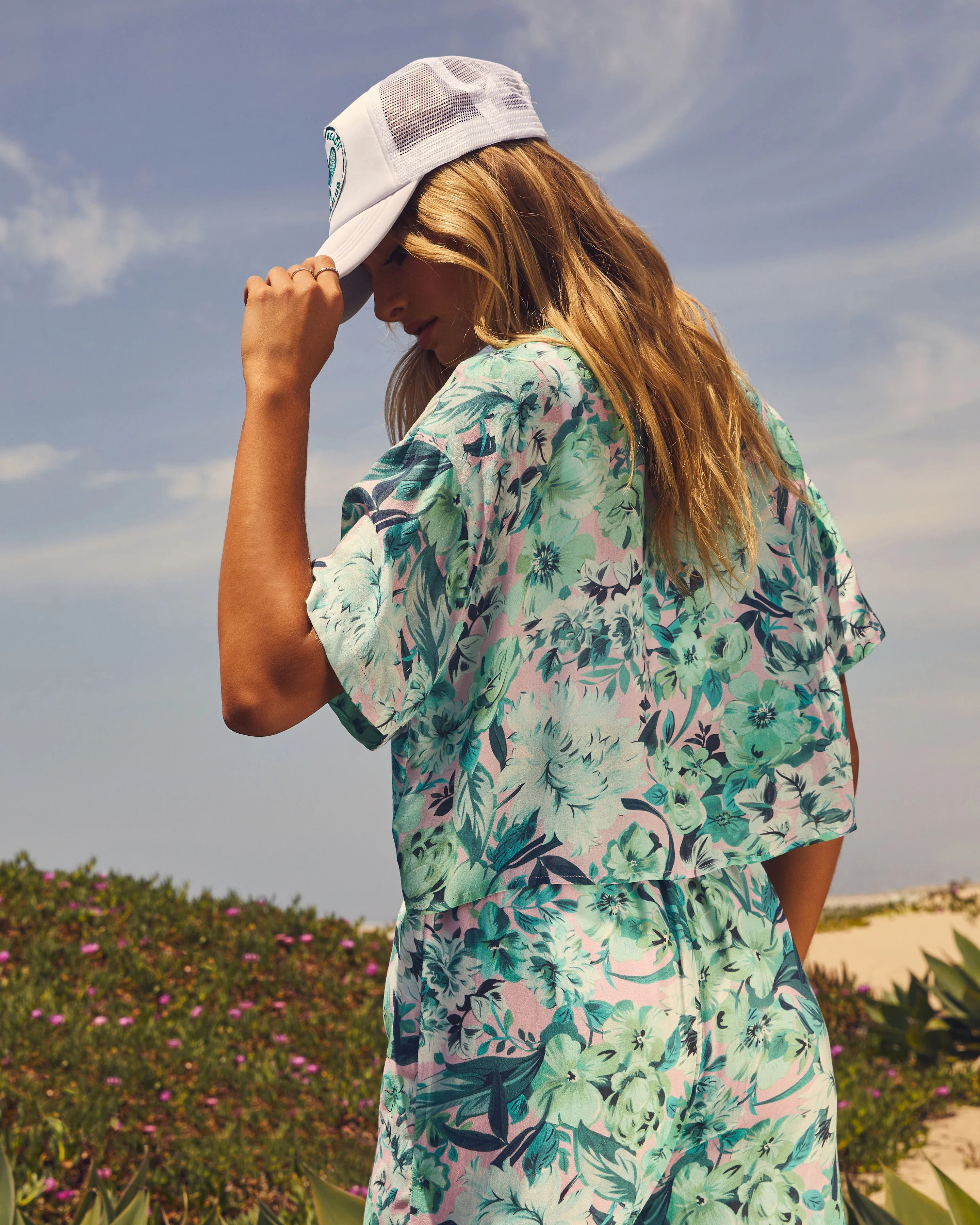 WFMD Clearwater Tropical Print Cropped Collared Shirt