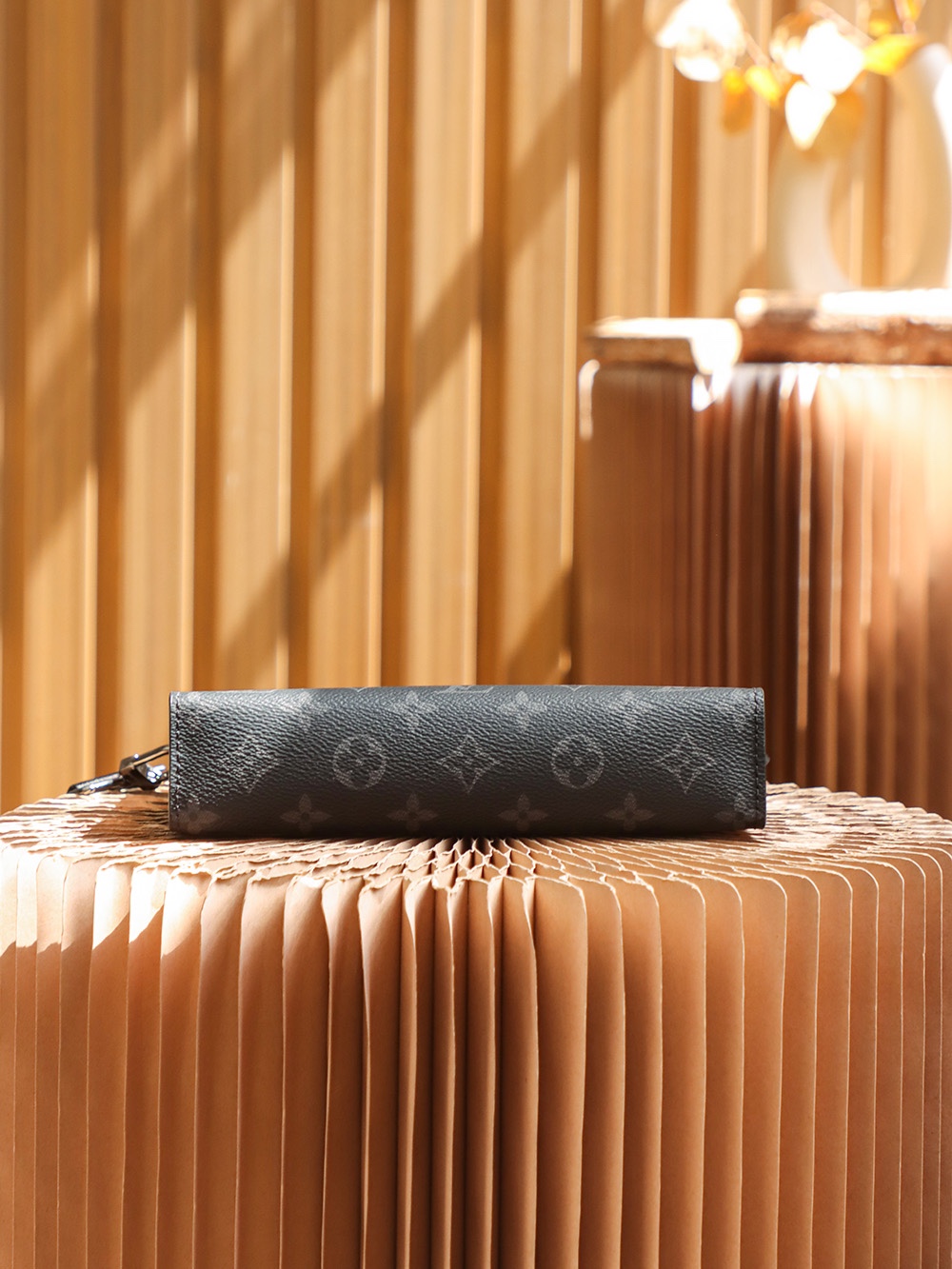Lv-Gaston Wrarable Wallet 22cm