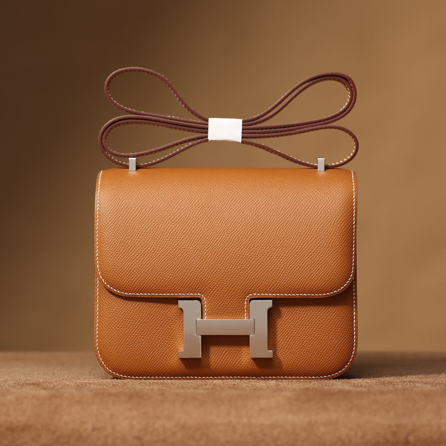 Hermes-Constance-19cm