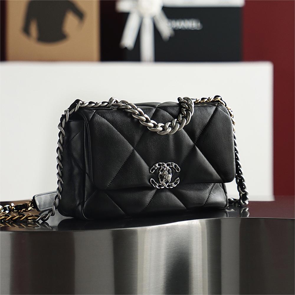 Chanel -19 Bag -26cm