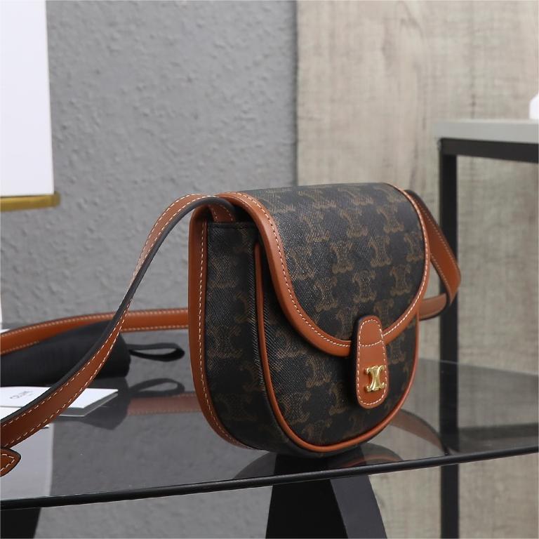 CELINE-TRIOMPHE-15cm