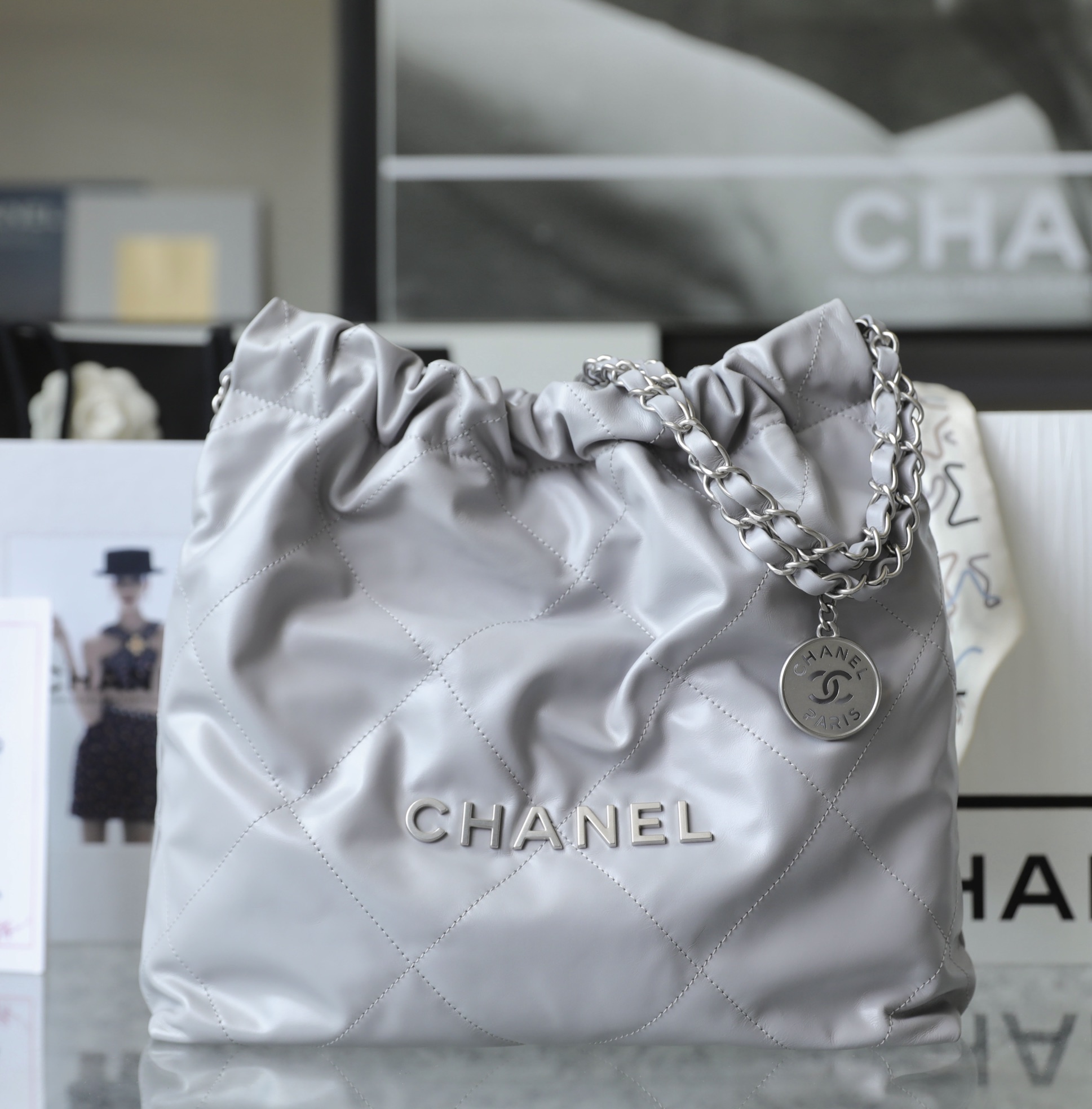 Chanel -22 bag-35cm