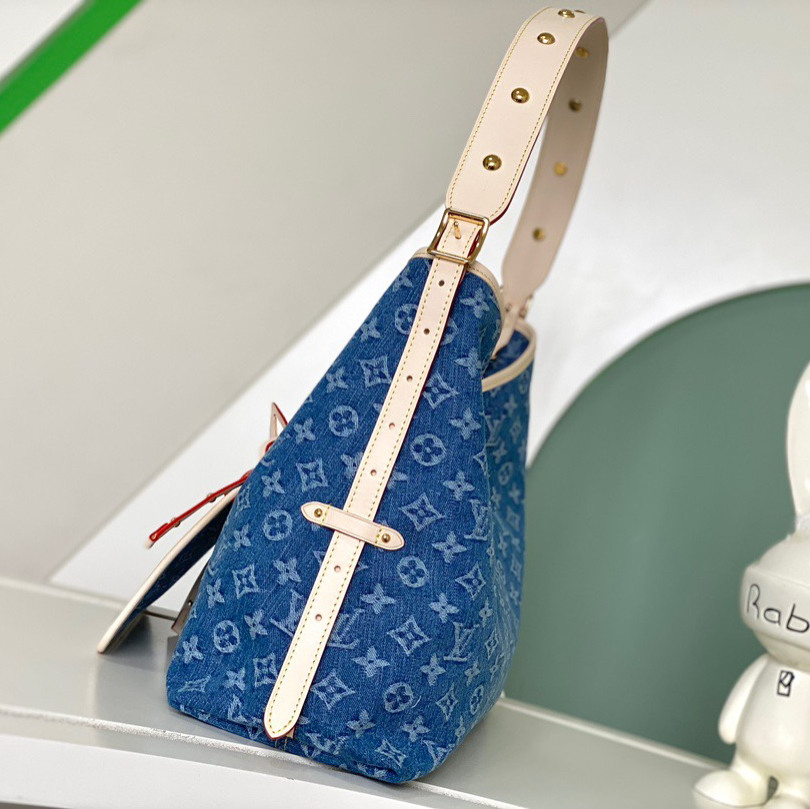 Lv-  Remix Carryall -39cm
