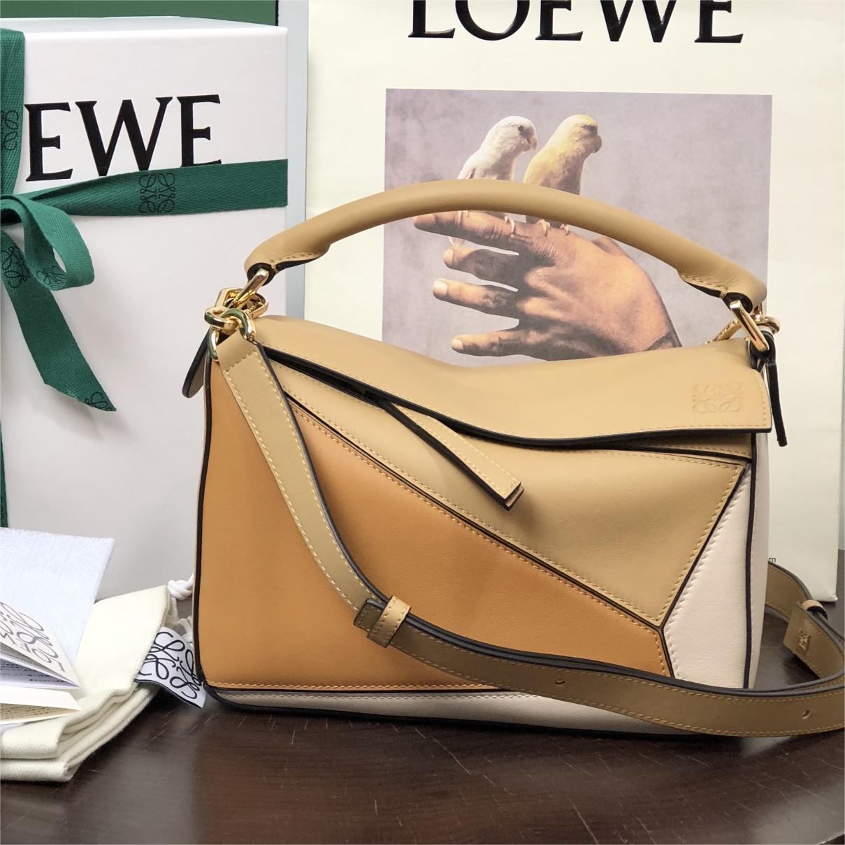 Loewe-Puzzle-24cm