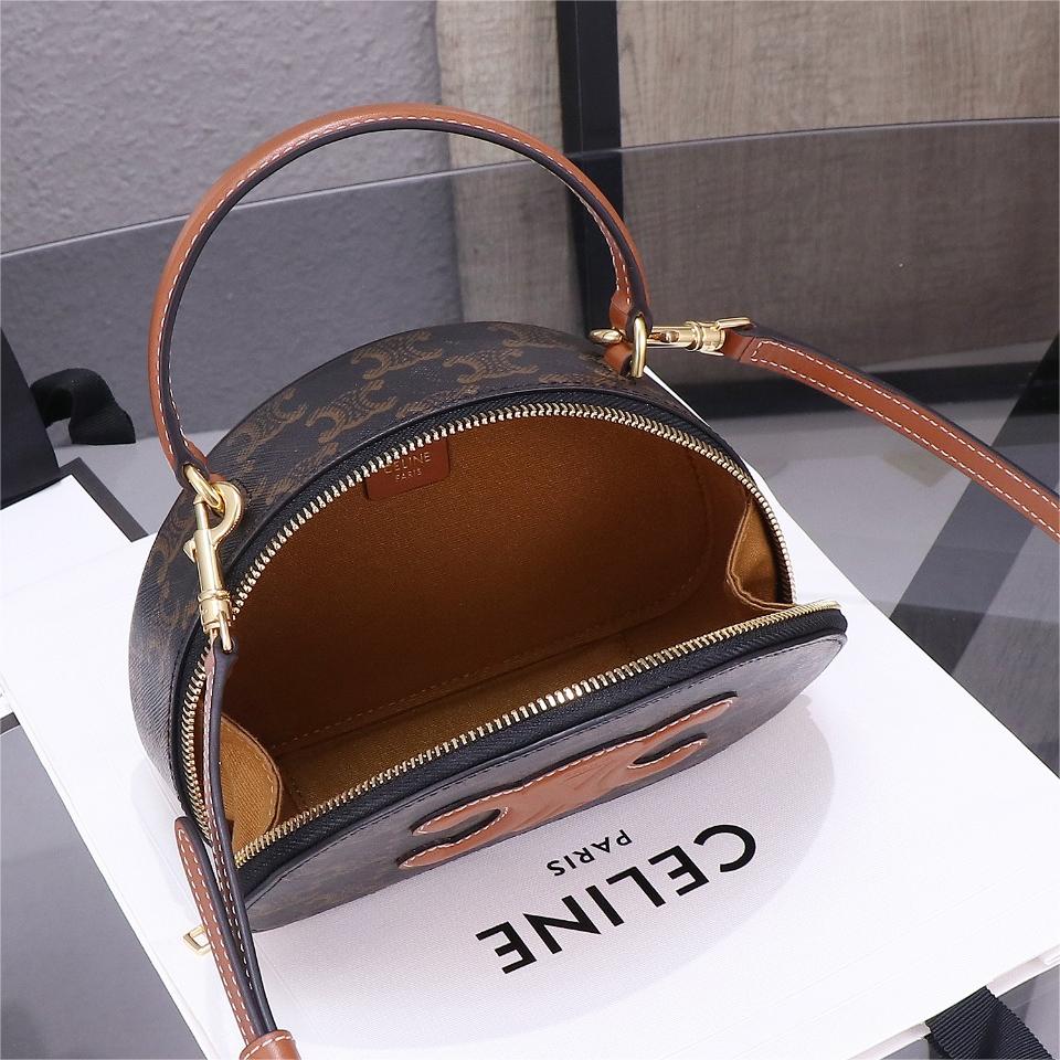 CELINE-TRIOMPHE-18cm