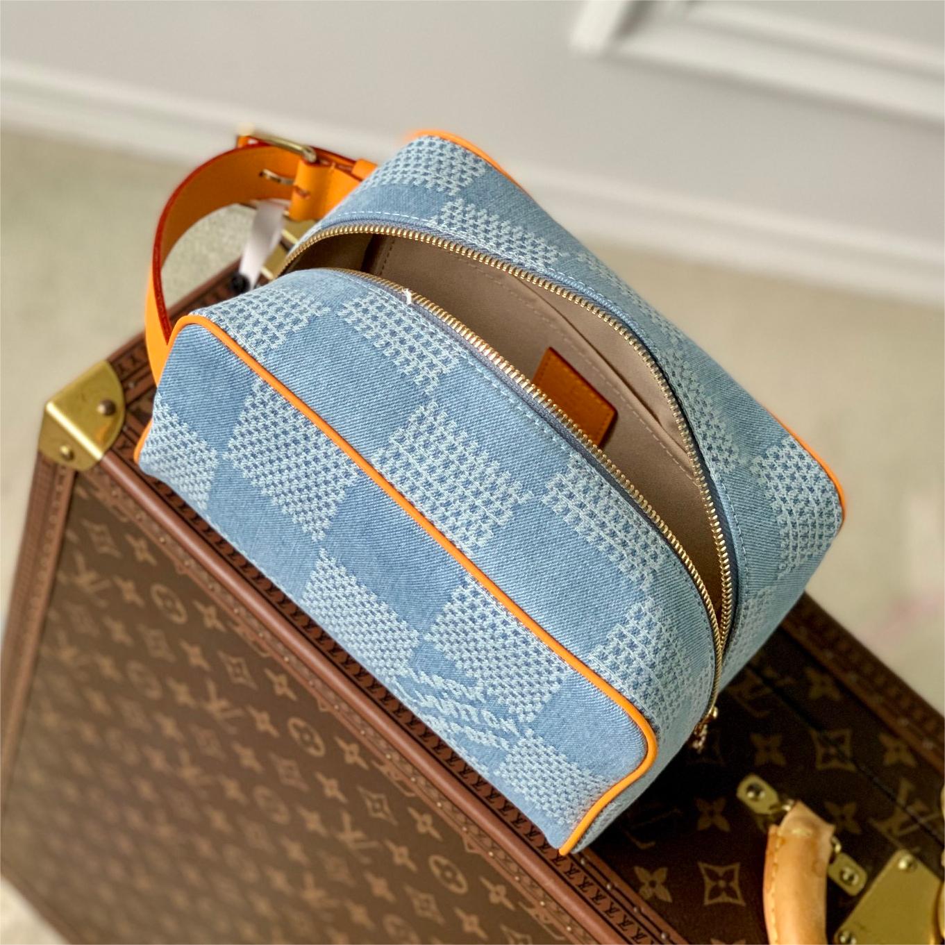 Lv-Locker Dopp Kit-23cm