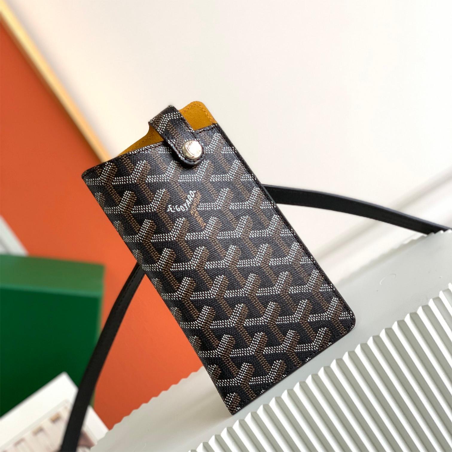 Goyard-MontMartre-18cm