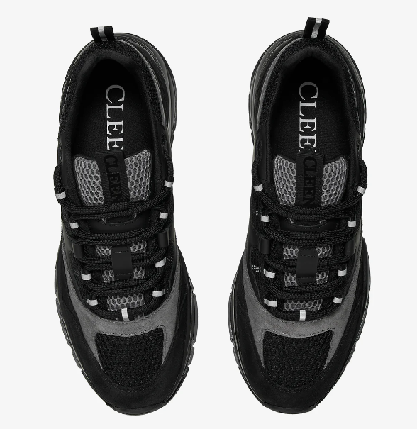 Tênis de corrida retrô de cano baixo da moda